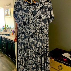 Blue and white floral knee length stretch dress